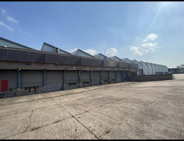 12,018M² WAREHOUSE TO LET IN PROSPECTON INDUSTRIAL